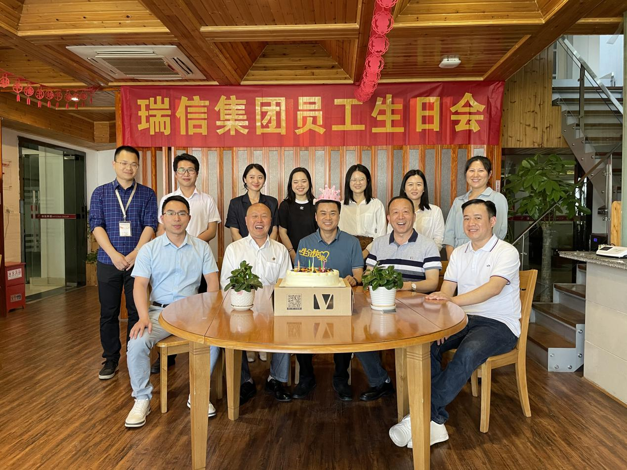 五月生日会 | 点滴时光，，，相聚为你